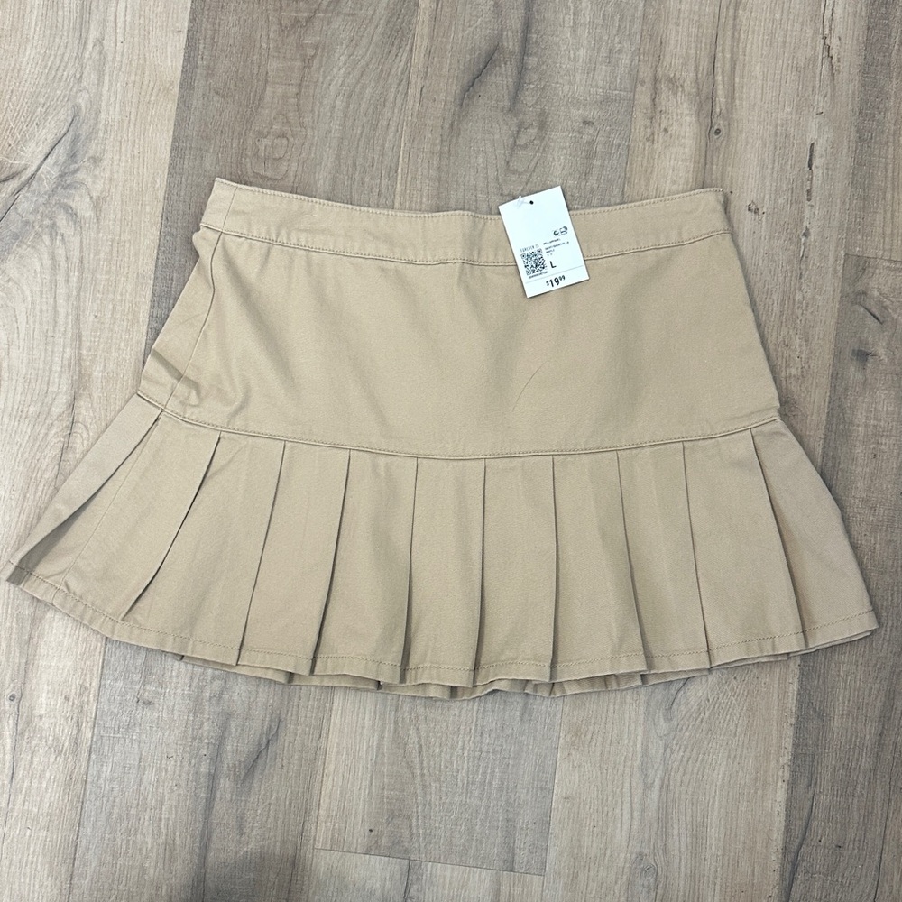 Tan Pleated forever 21 Women's khaki Skirt size large BNWT